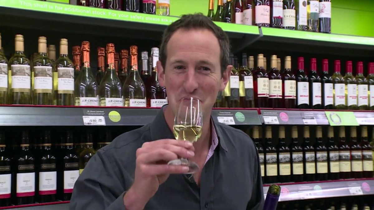 O Máster of Wine e presentador do programa 'Saturday Kitchen' da BBC1, Peter Richards