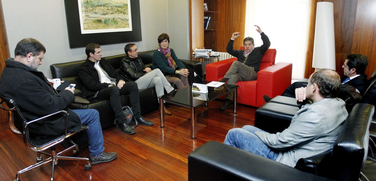 Marisol Casado, presidenta de la Federación Internacional de Triatlón, con Miguel Anxo Fernández Lores