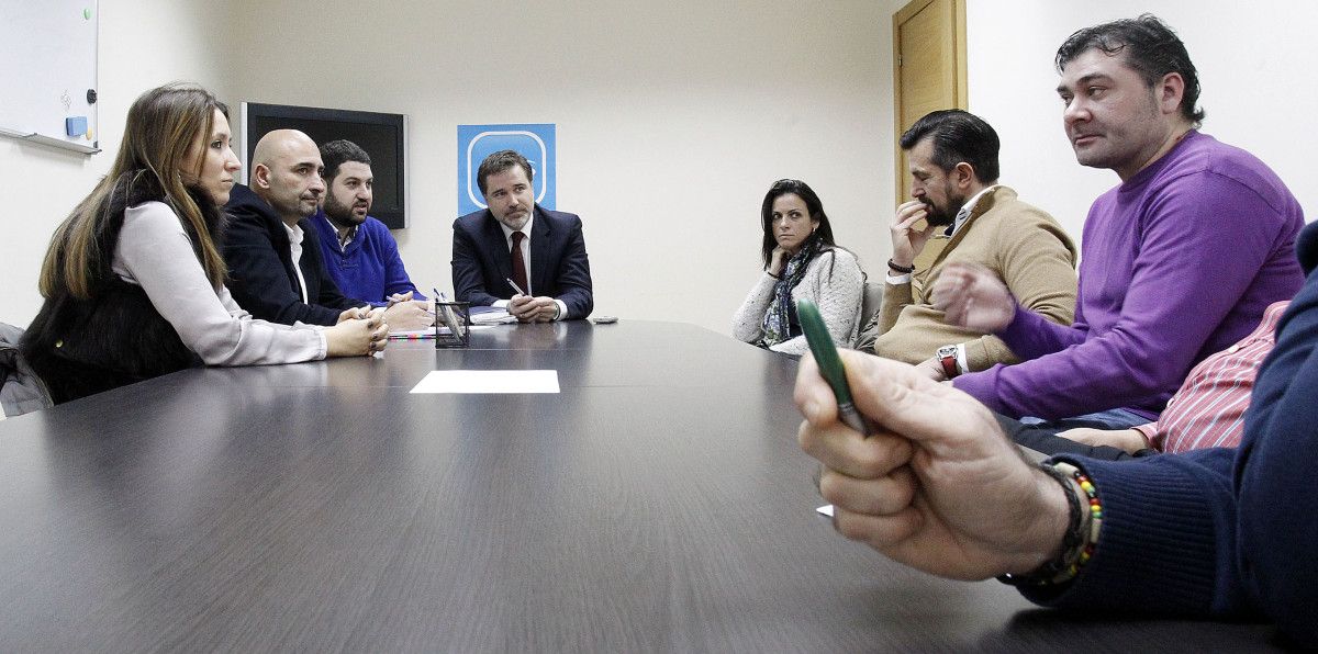 Reunión del PP local con hosteleros de Pontevedra