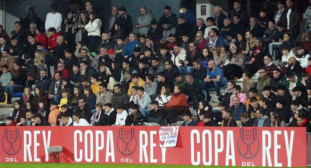Partido de Copa del Rey 22-23 entre Pontevedra y Mallorca en Pasarón