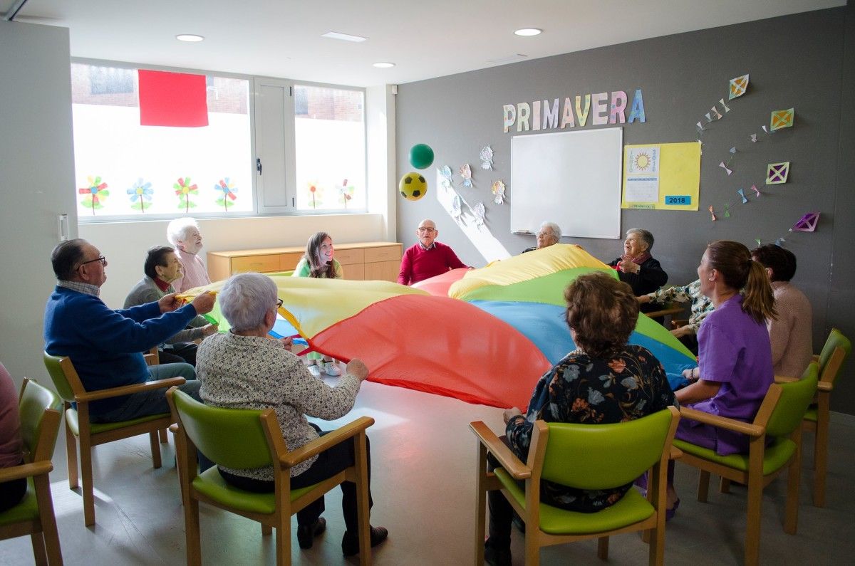 Personas participando en una actividad de AFAPO