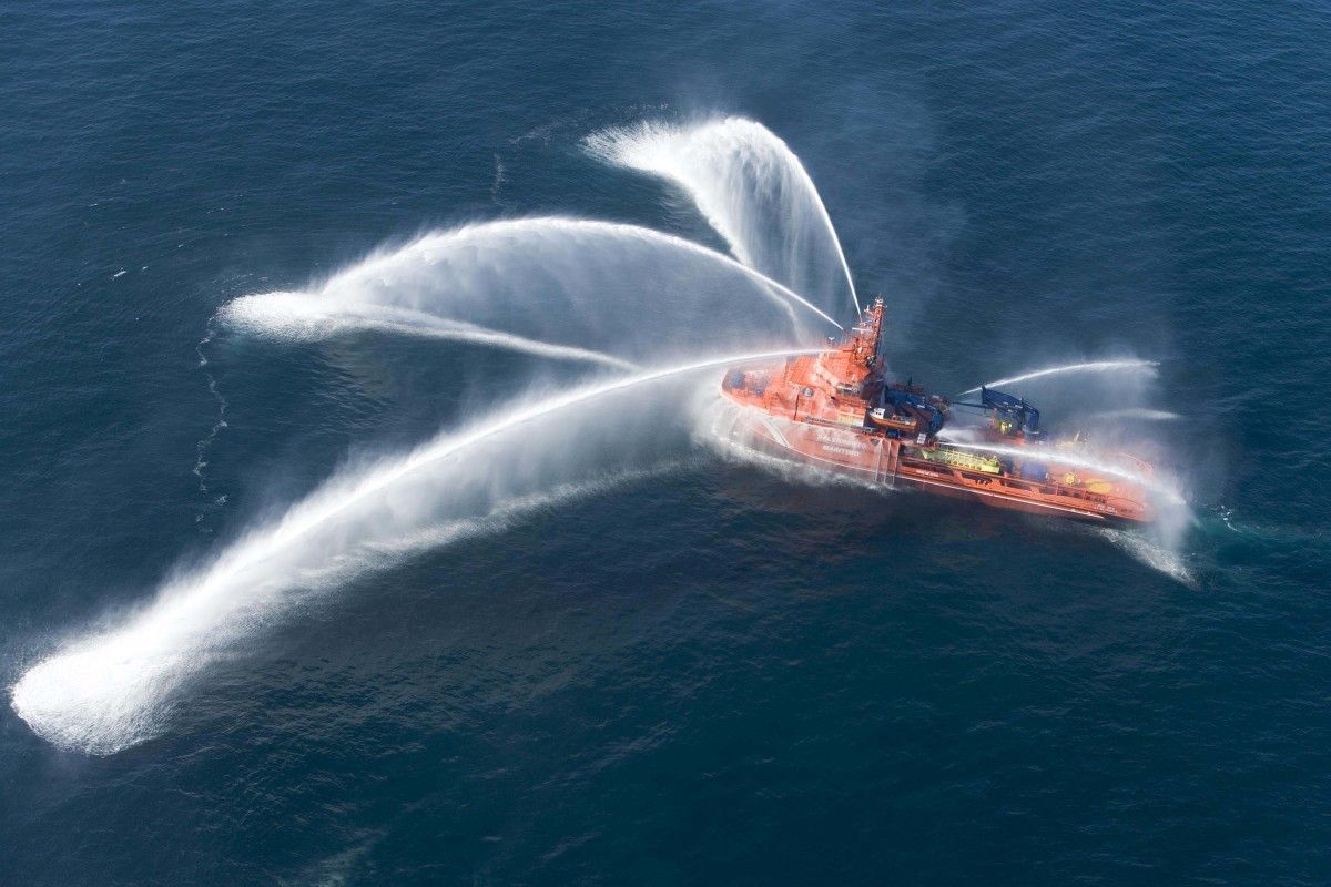 Rescate realizado por Salvamento Marítimo | ARQUIVO