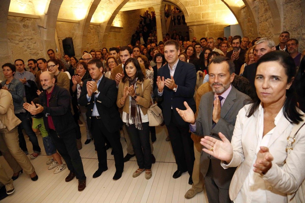 Asistentes ao acto de presentación de PontevedraViva o 1 de outubro no edificio Sarmiento Asistentes ao acto de presentación de PontevedraViva o 1 de outubro no edificio Sarmiento