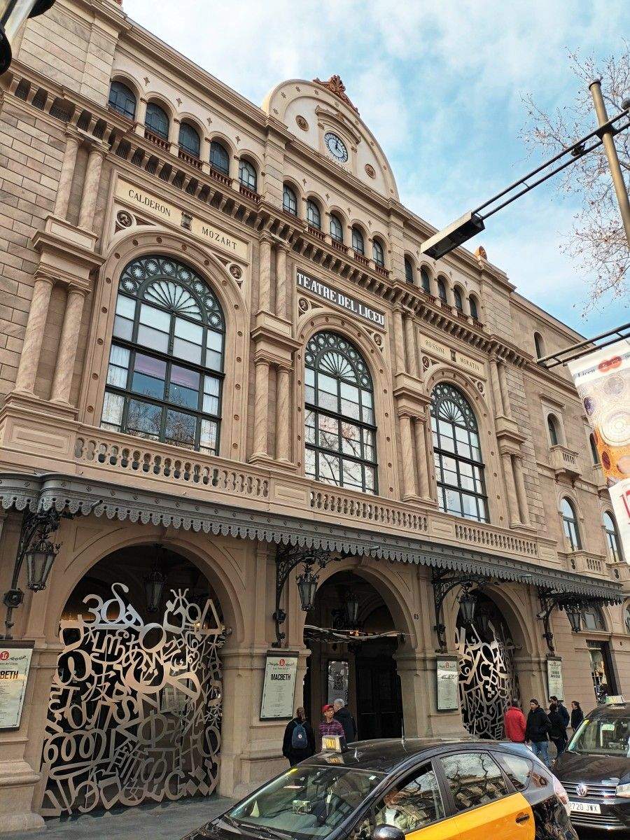 Fachada do Gran Teatre del Liceu
