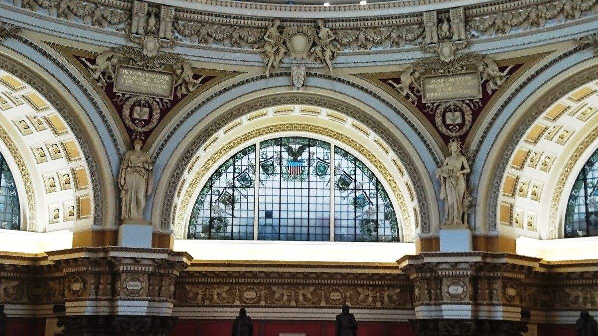 Detalle das paredes do vestíbulo da Biblioteca do Congreso