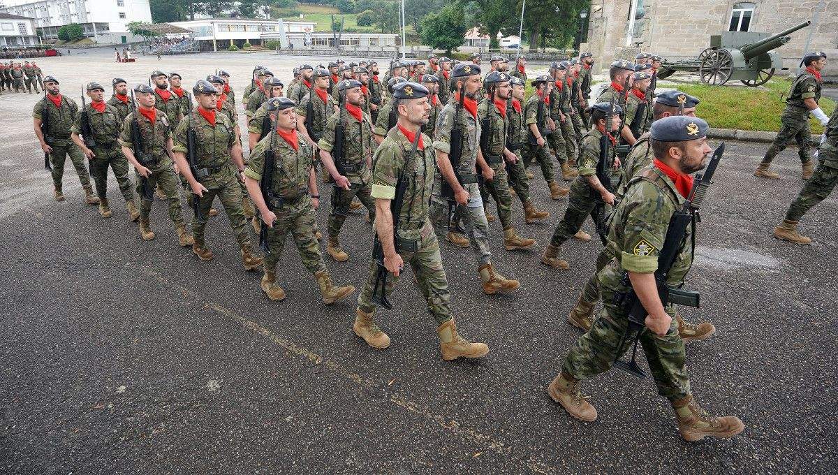 Parada militar polo 57 aniversario da Brilat 