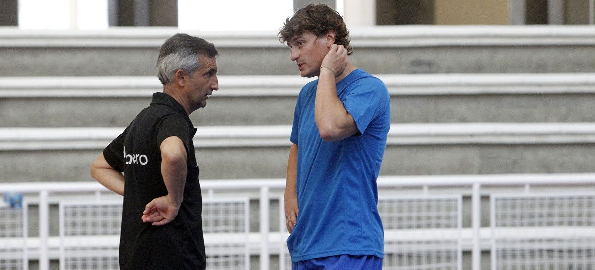 Toño Puga e Carlos García durante un adestramento do Teucro