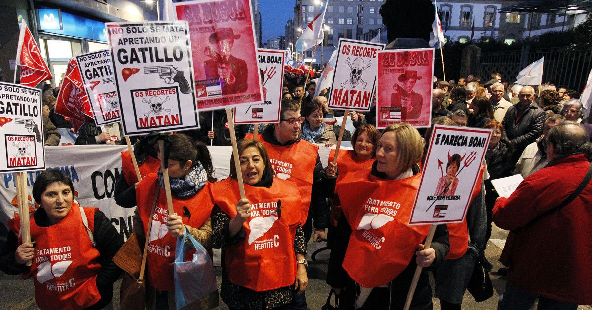 Manifestación de SOS Sanidade Pública contra los recortes y la privatización de la sanidad