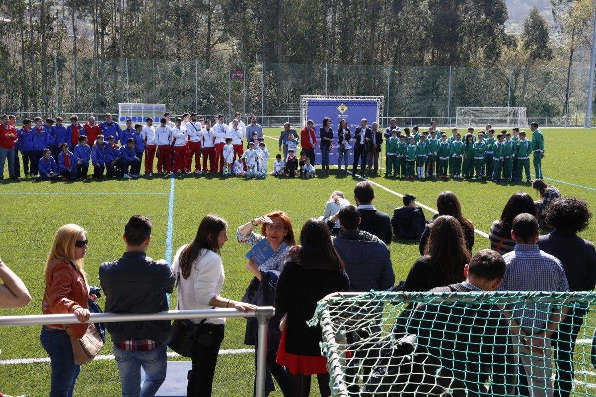 Inauguración del campo de fútbol de Santo Tomé de Piñeiro