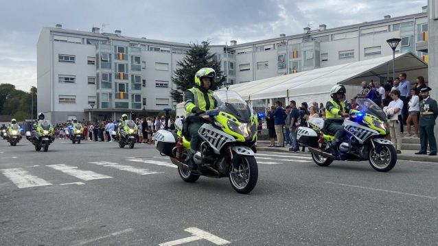 Actos da patroa da Garda Civil na comandancia