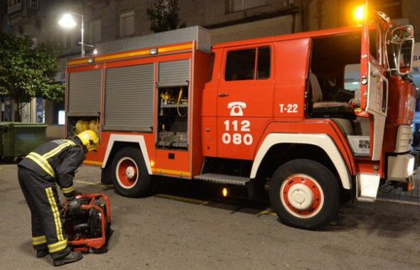 Intervención dos bombeiros