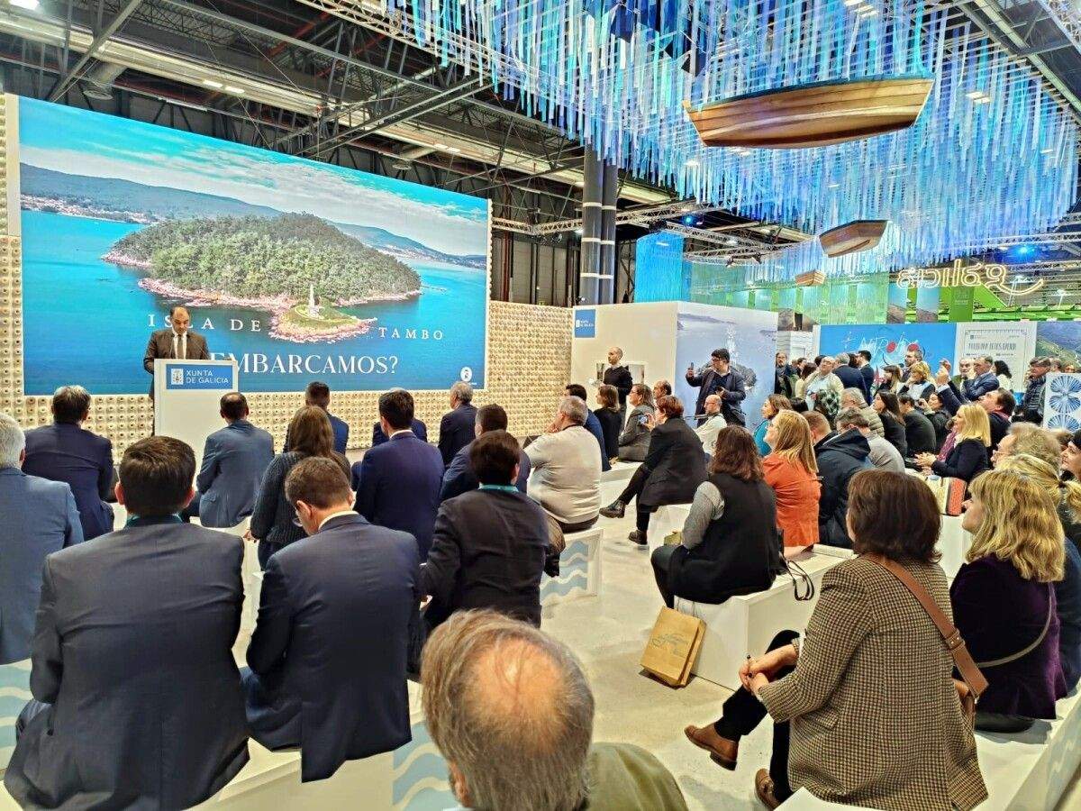 Ángel Moldes, alcalde de Poio, durante su intervención en Fitur