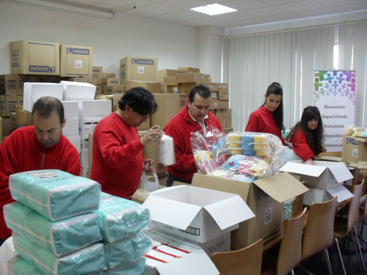 Voluntarios de Cruz Roja