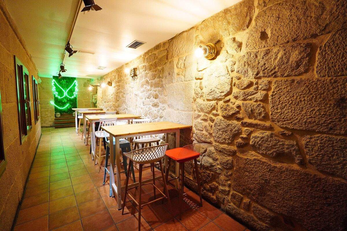 La Quadra Urban Food Court
