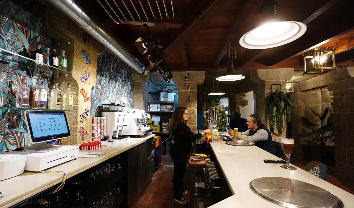 La Quadra Urban Food Court