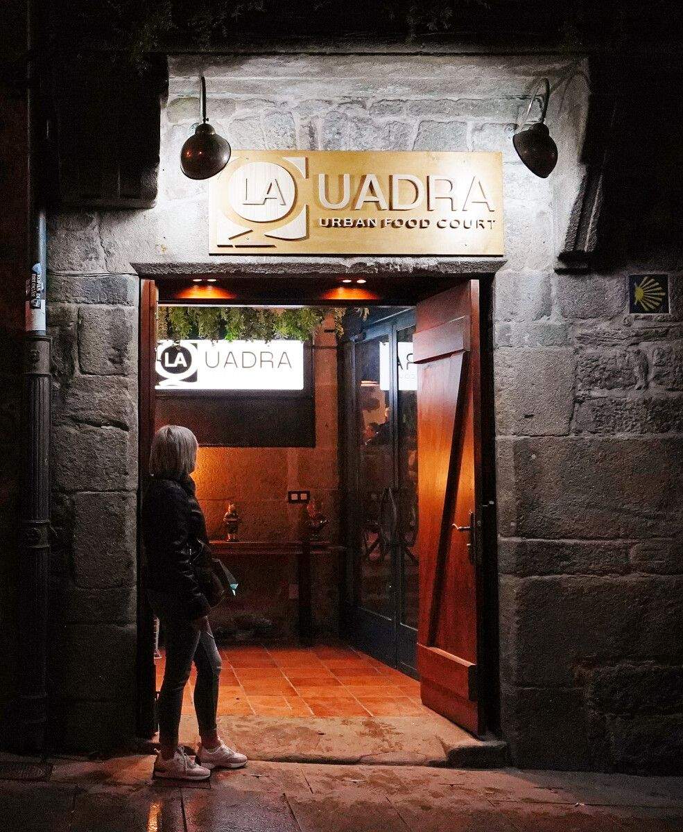 La Quadra Urban Food Court
