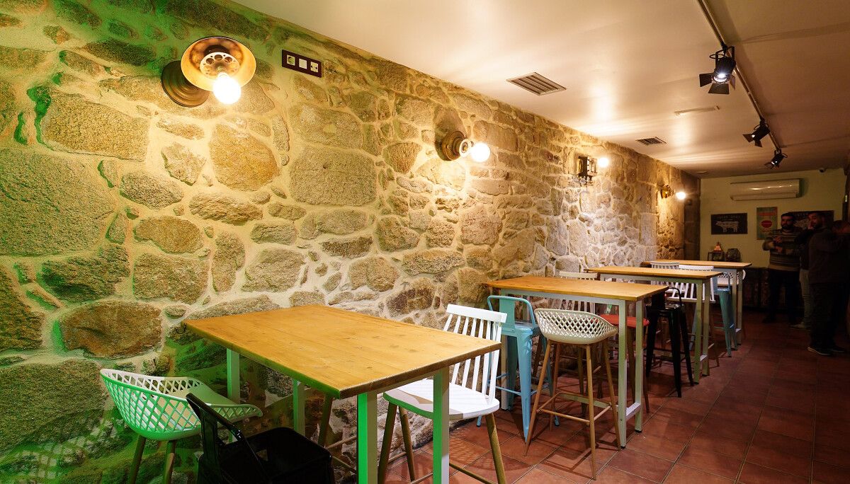 La Quadra Urban Food Court