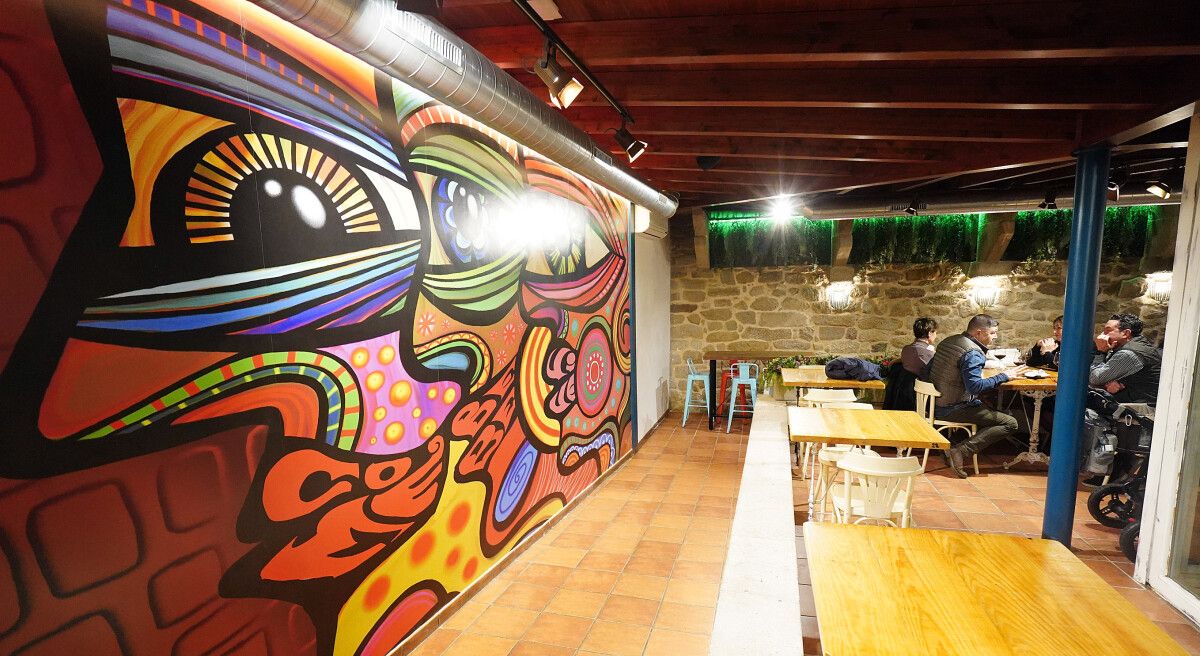 La Quadra Urban Food Court