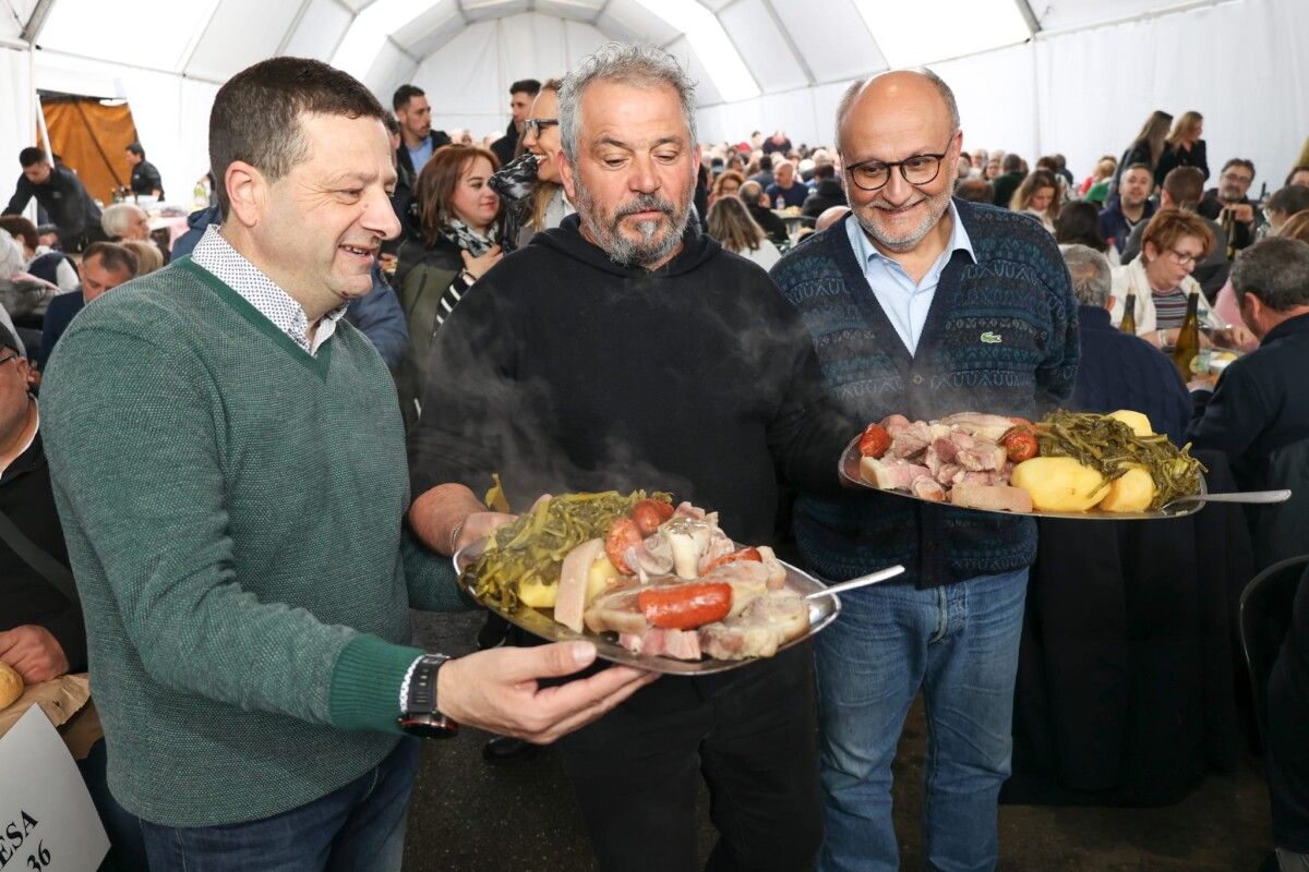 Festa do Lacón con Grelos 2024