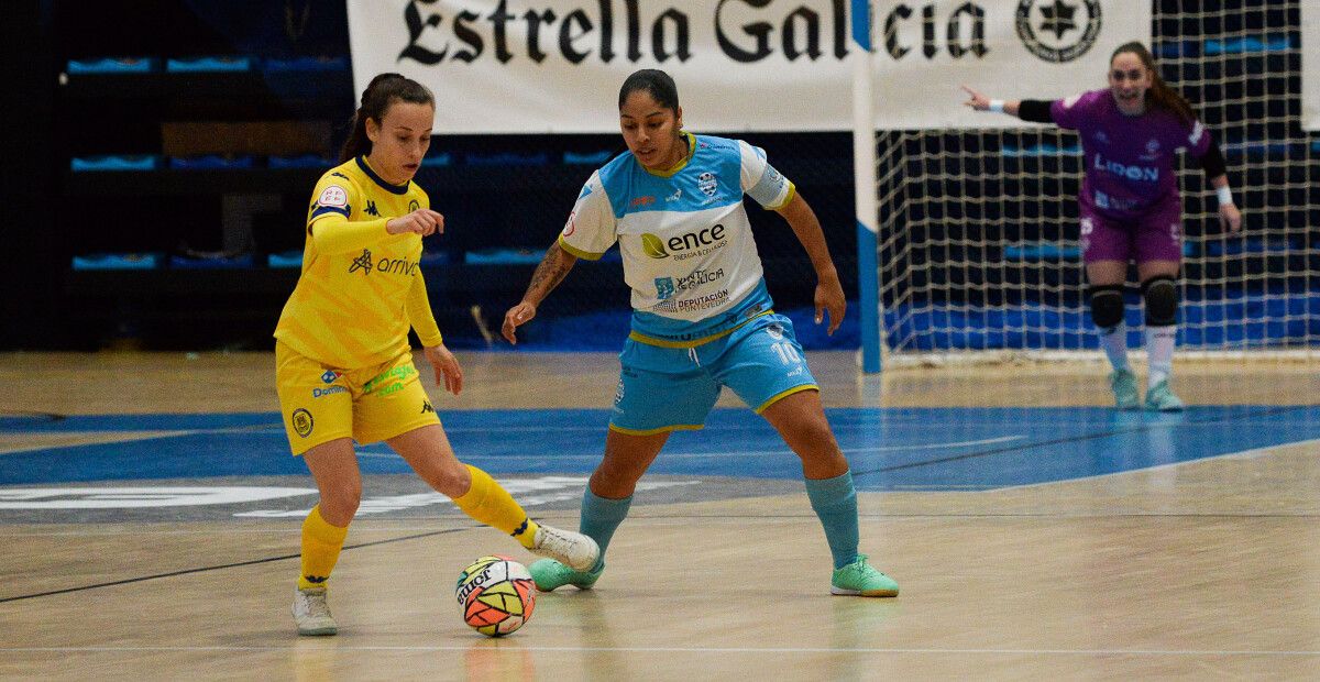 Partido de liga entre Marín Futsal e Alcorcón na Raña