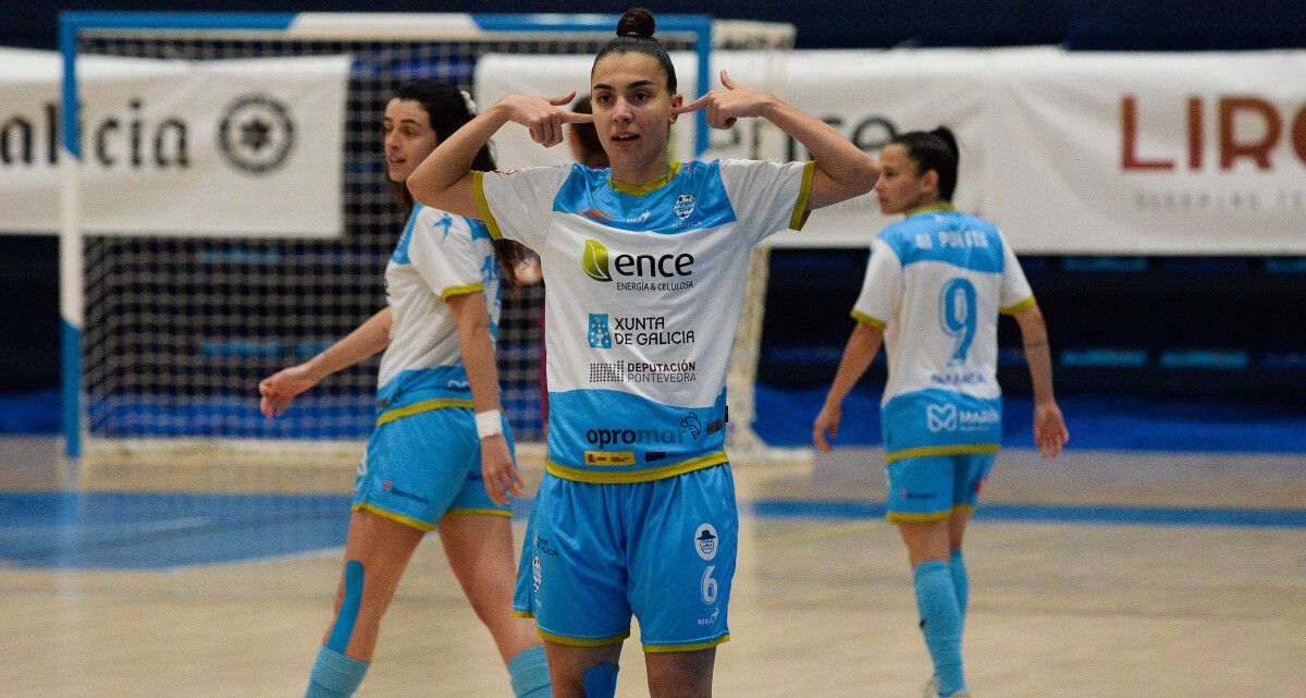 Partido de liga entre Marín Futsal e Alcorcón na Raña