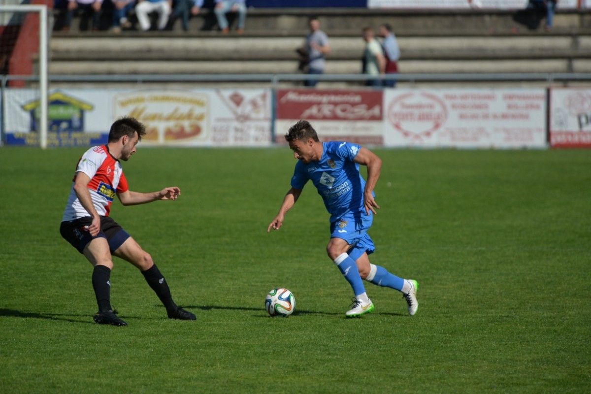 Partido entre Arosa e Pontevedra na Lomba