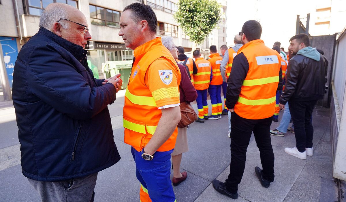 Protesta de traballadores de Ambulancias Civera