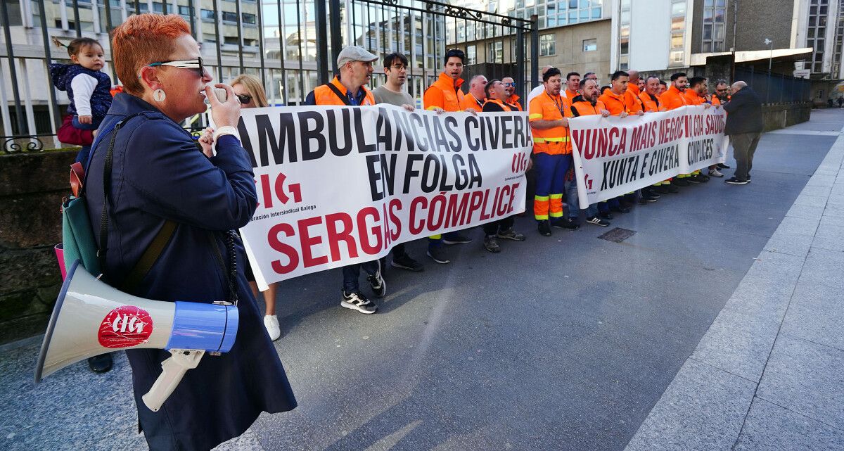 Protesta de traballadores de Ambulancias Civera