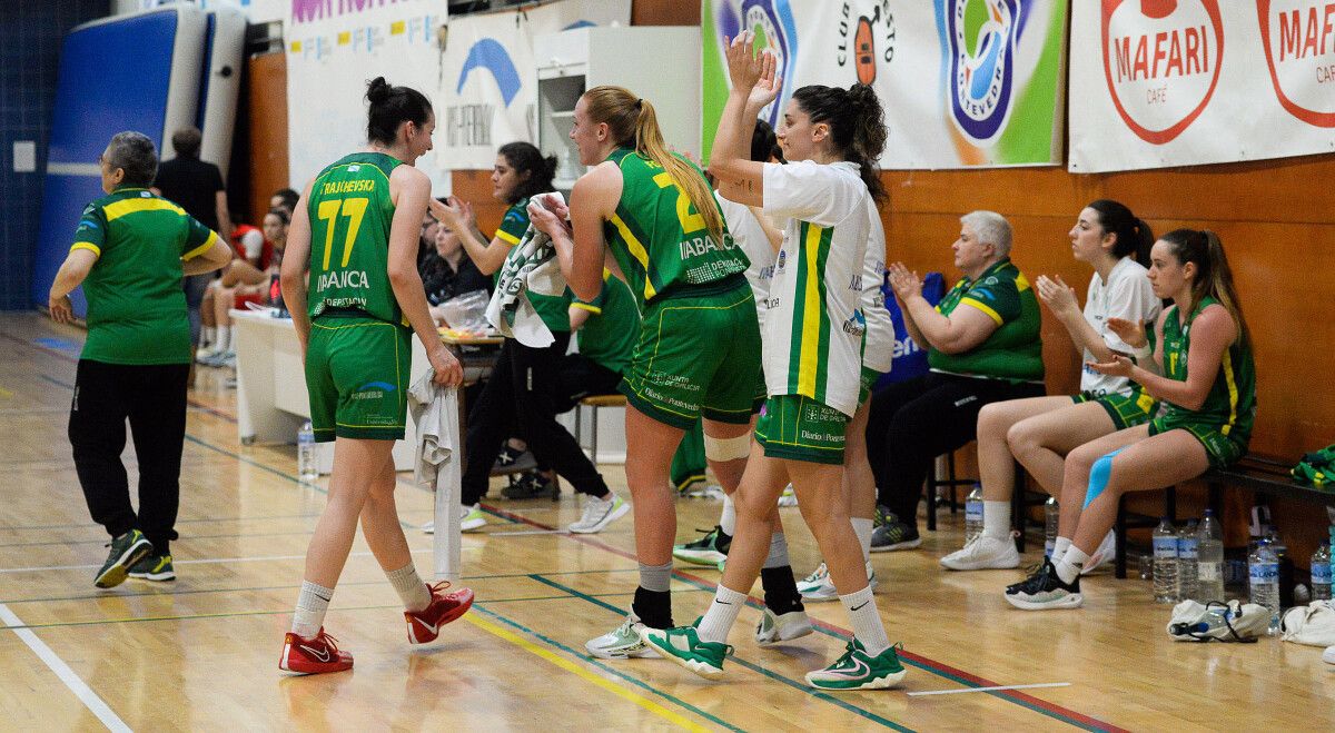 Partido de Liga Feminina 2 entre Arxil e BF León