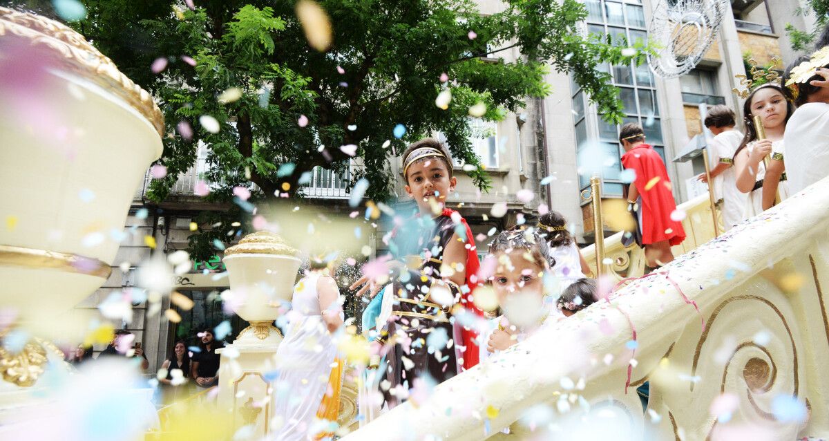 Batalla de Flores das Festas da Peregrina 2024