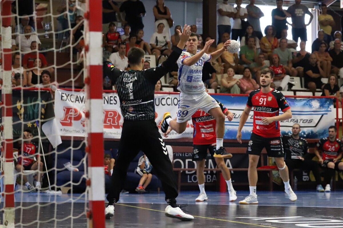 Partido da Supercopa Galicia entre Novás e Cisne