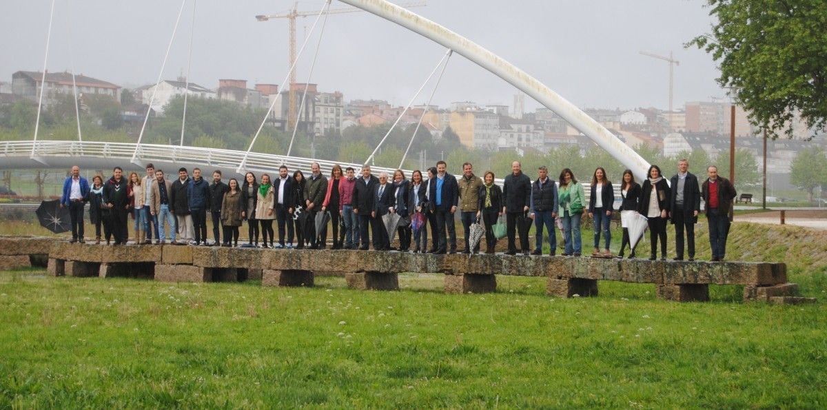 Foto de familia de la candidatura del PP a las elecciones municipales en Pontevedra
