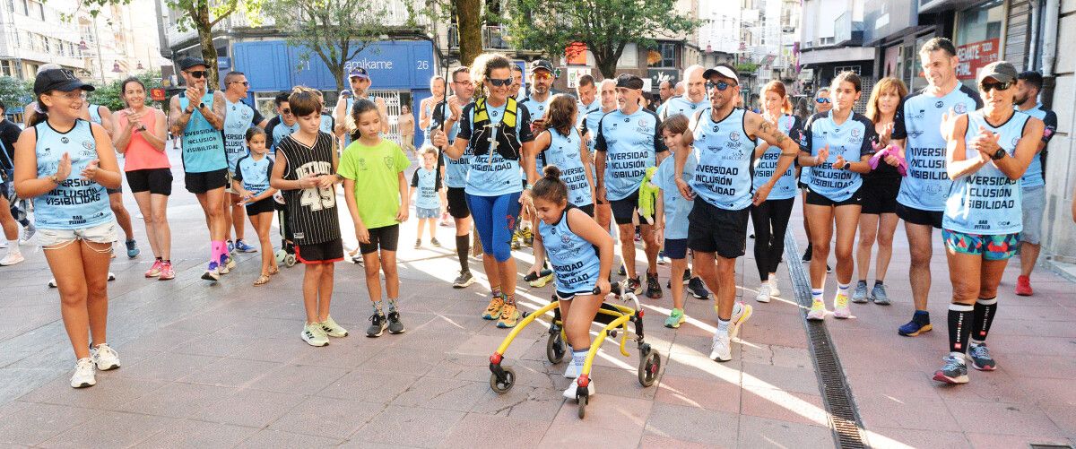 Chegada a Pontevedra dos participantes no reto solidario por Lúa