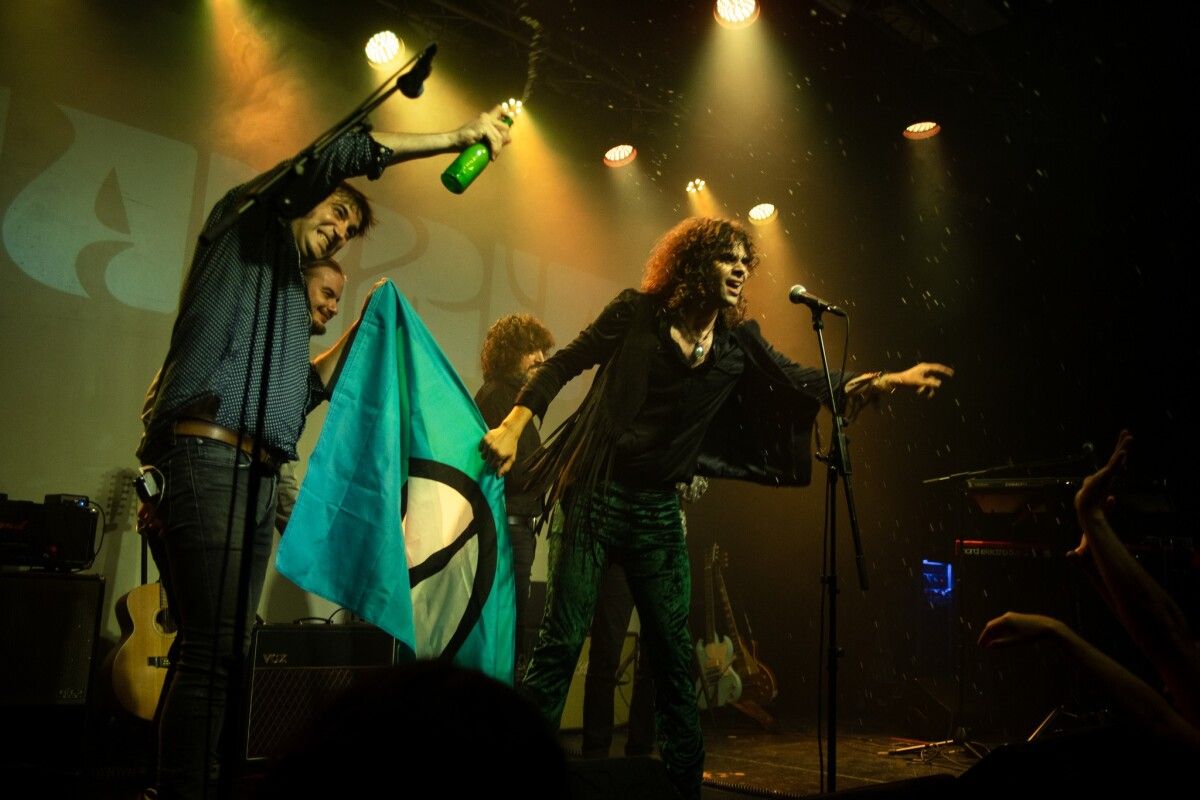 Sarria, nome artístico do malagueño, Nacho Sarria, actúa no Festival Río Verbena 2024