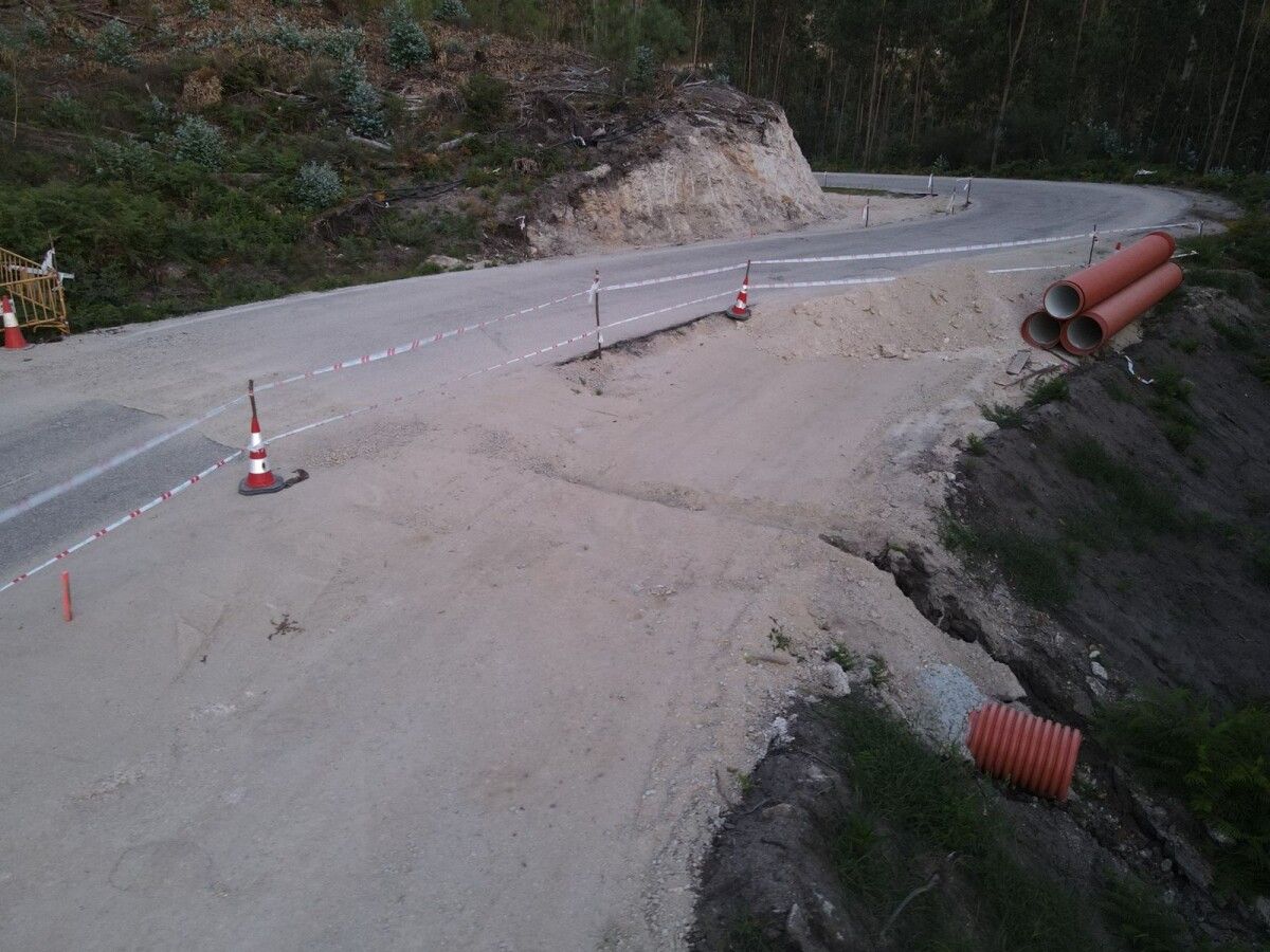 Obras de mellora integral da estrada de Almofrei (EP-0405)