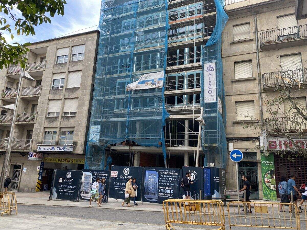 Obras na rúa Cobián Roffignac