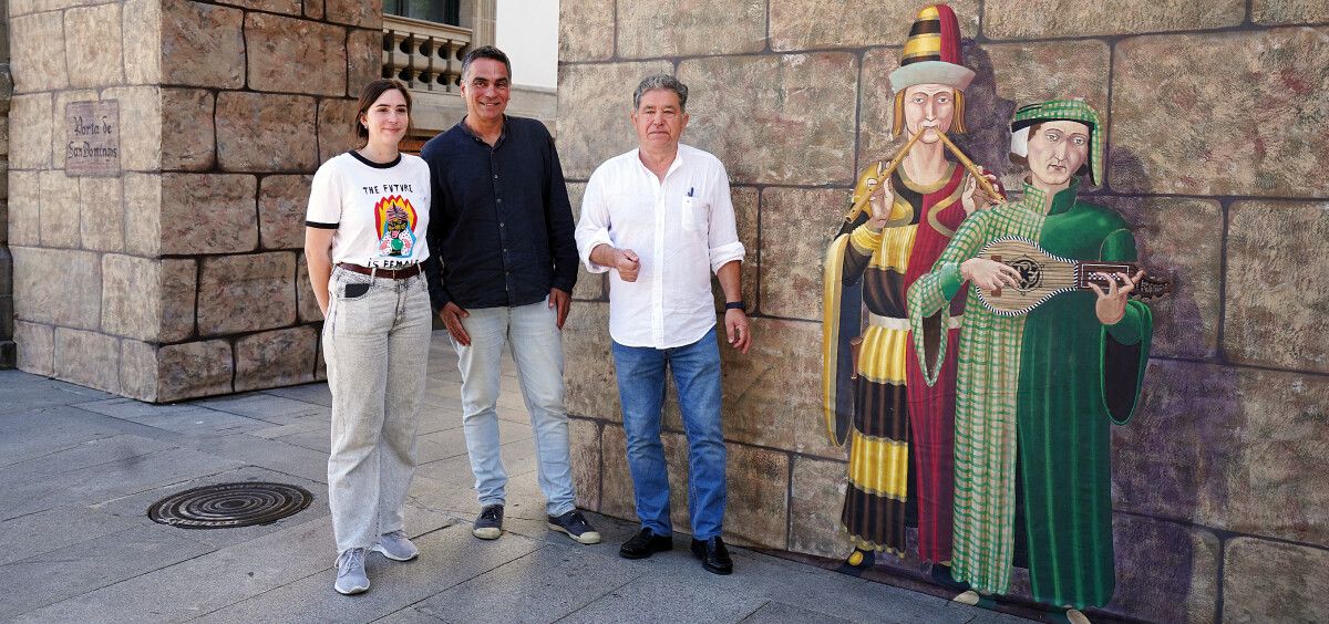 O alcalde visita os traballos de ambientación da Feira Franca