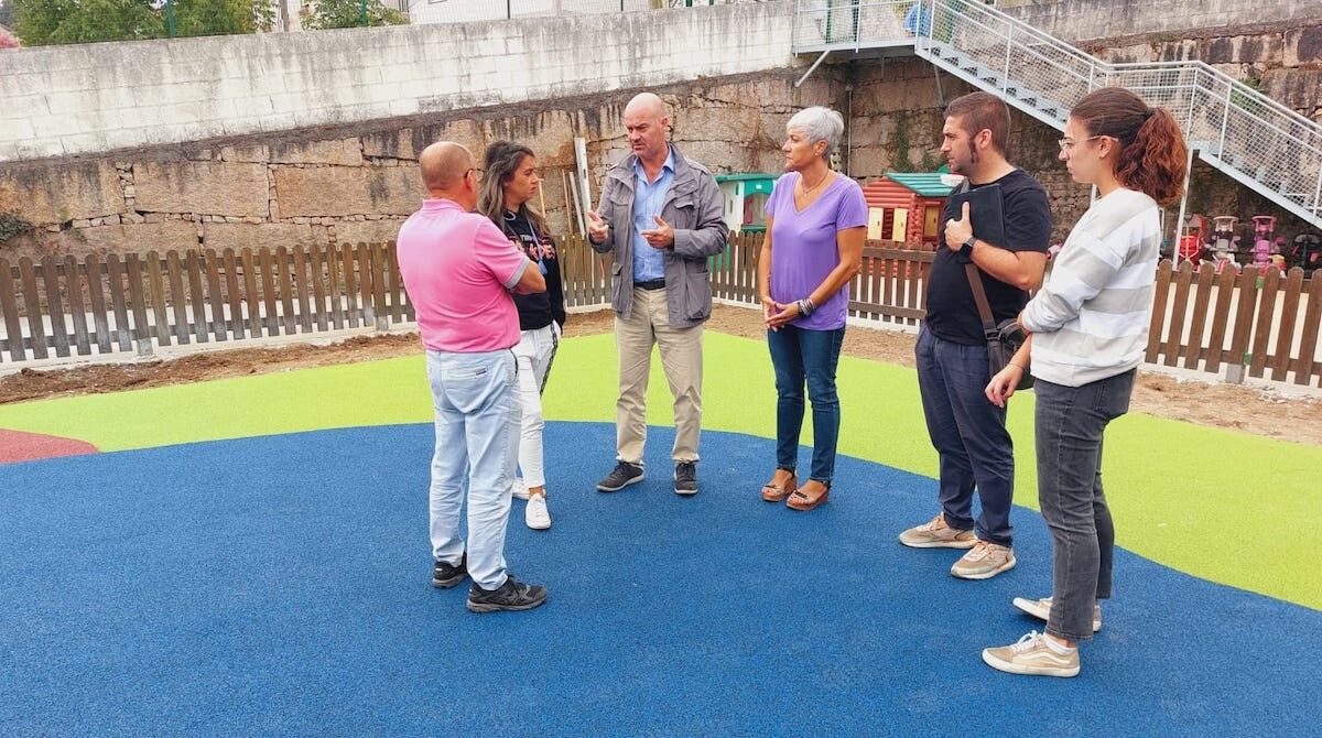 Revisión das obras na escola infantil de Bueu