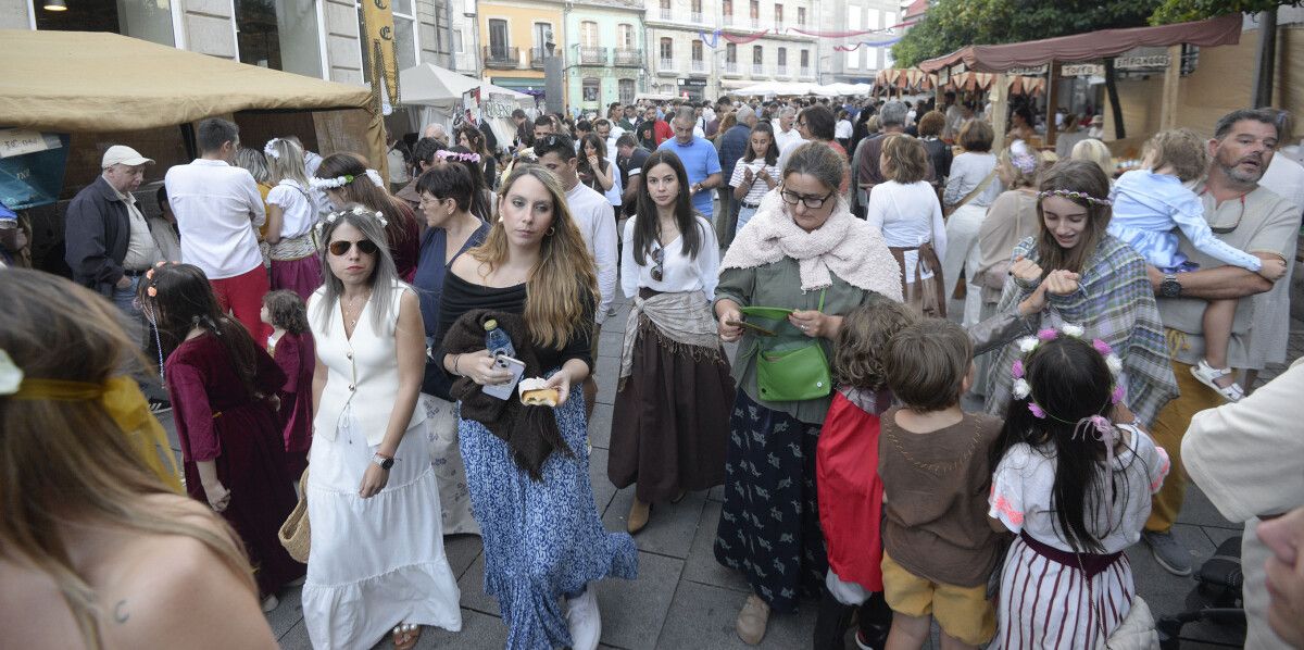 Ambiente na Feira Franca durante a tarde
