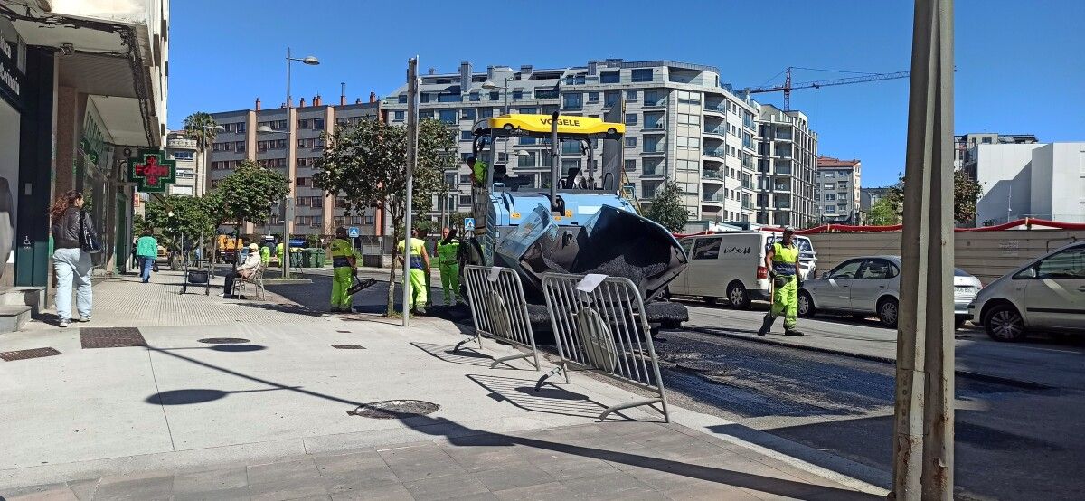 Obras de asfaltado en Eduardo Pondal