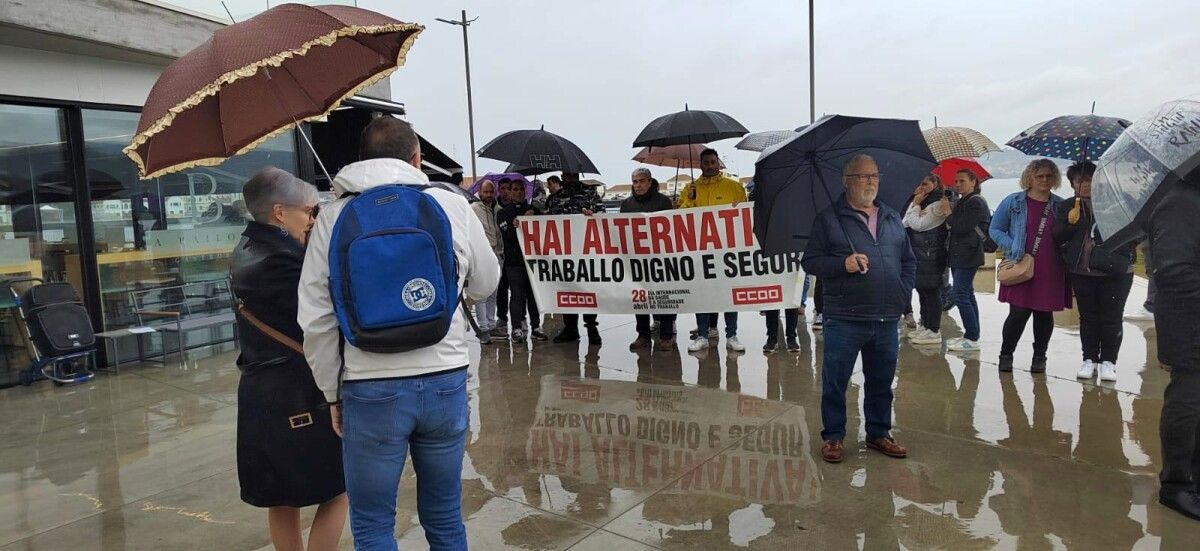 Concentración de CCOO con motivo do Día internacional da Saúde e Seguridade no traballo