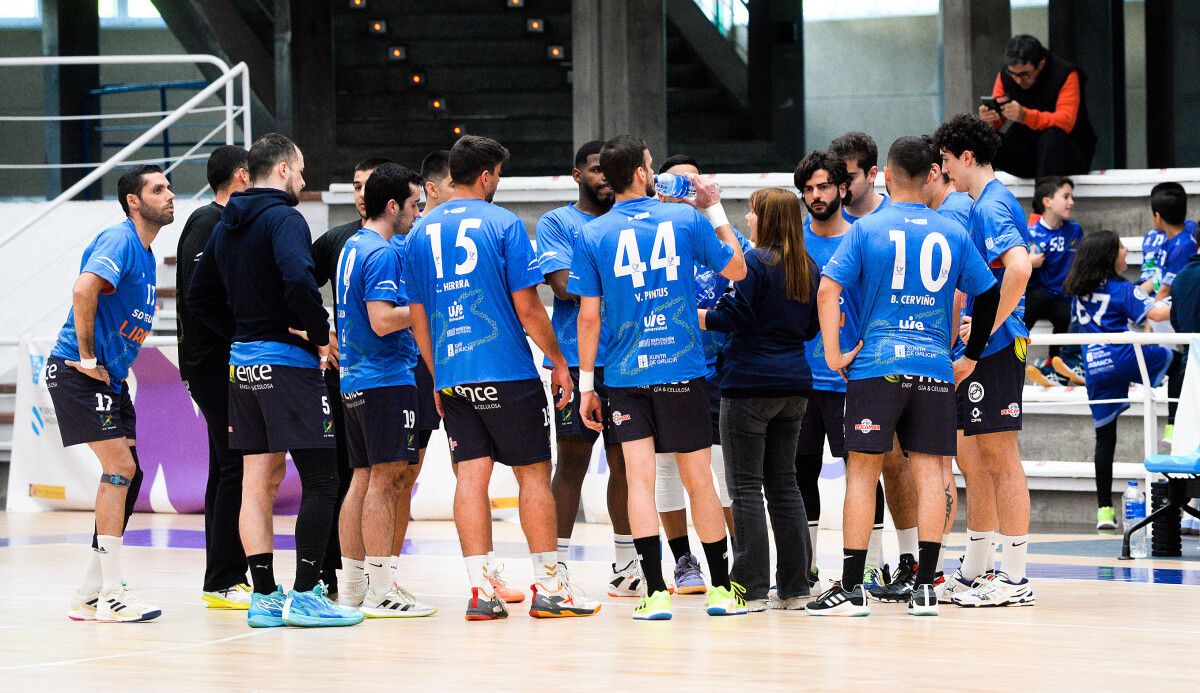 Partido entre Teucro y Gáldar-Gran Canaria en el Pabellón Municipal