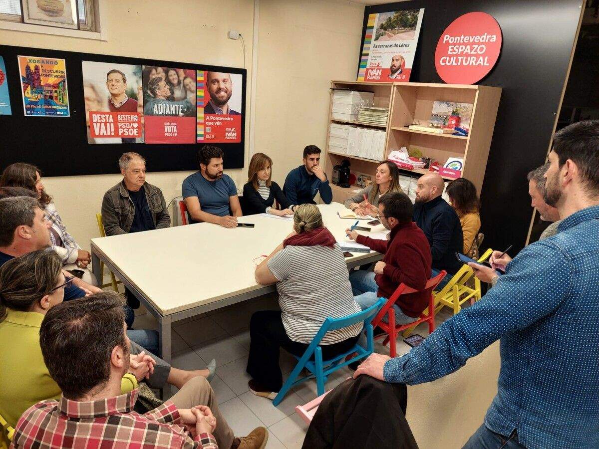 Reunión del POSE con representantes sindicales de CC OO, CSIF e UGT 