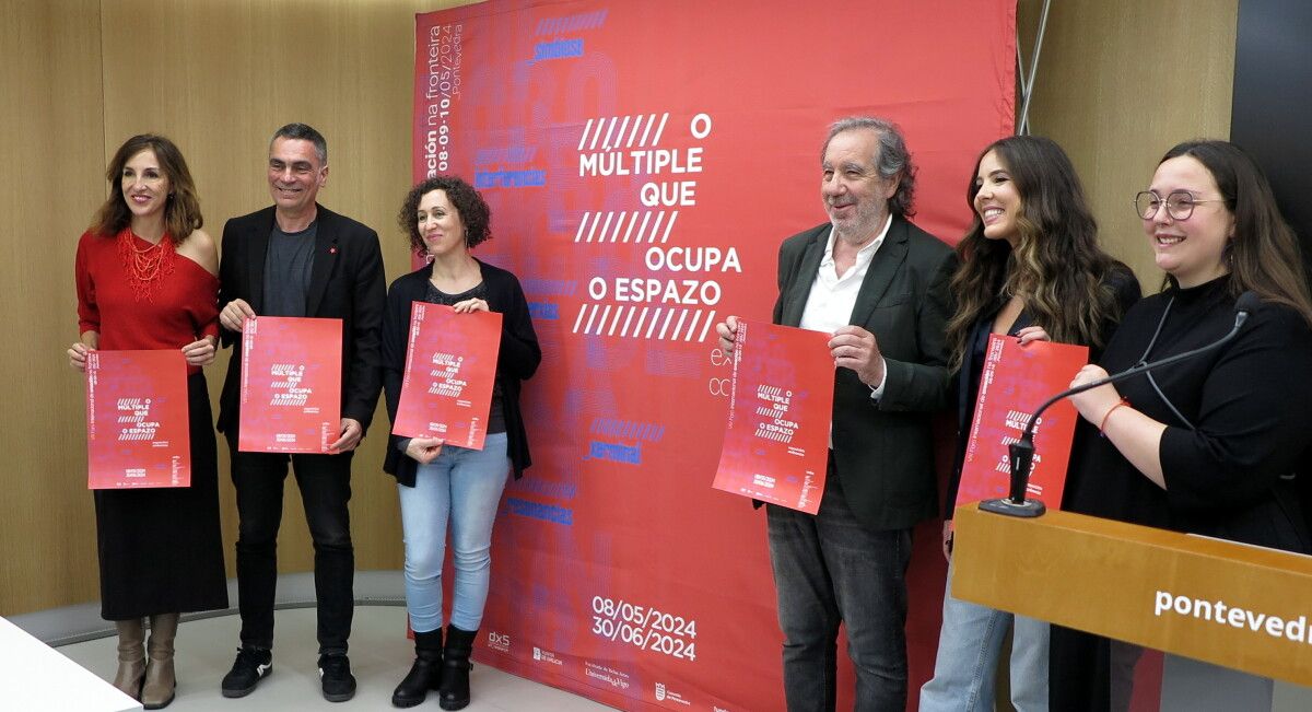 Presentación de 'O Múltiple que ocupa o espazo'