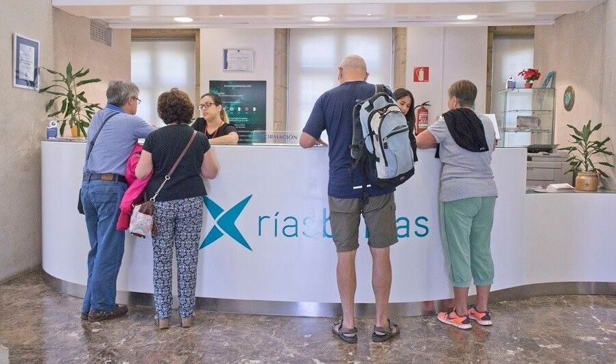 Oficina de Turismo Rías Baixas no Palacete das Mendoza