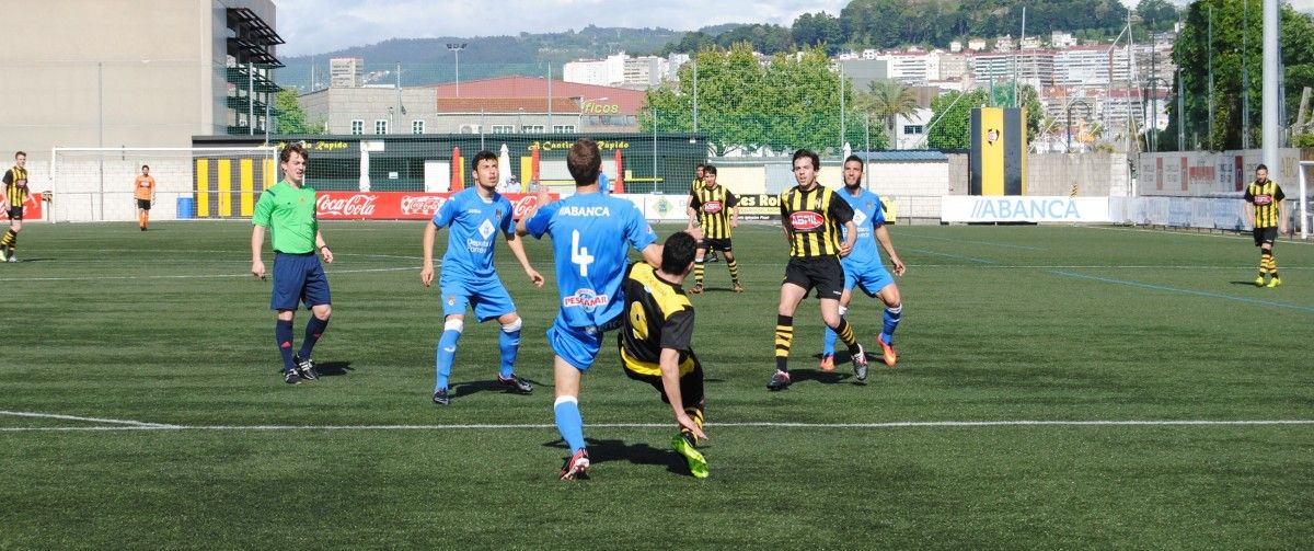 Partido entre Rápido de Bouzas y Pontevedra en el Baltasar Pujales Partido entre Rápido de Bouzas y Pontevedra en el Baltasar Pujales