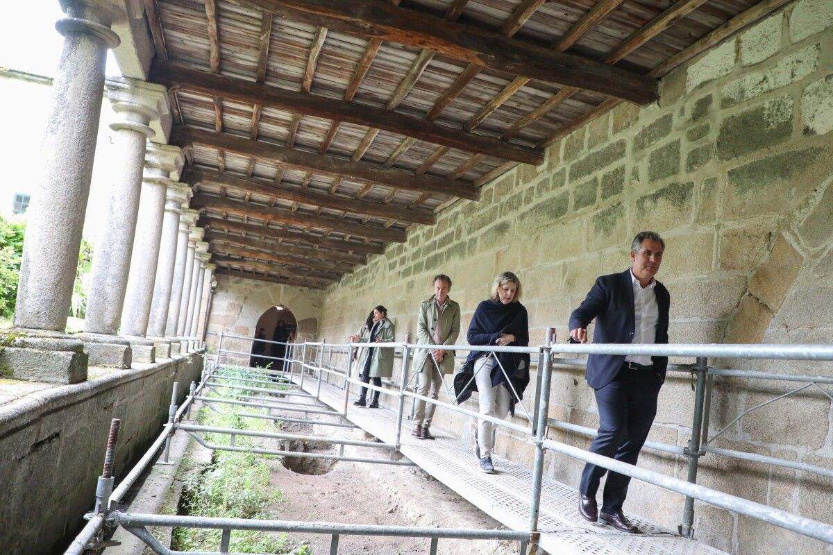 Un grupo de arquitectos internacionales visita el Convento de Santa Clara