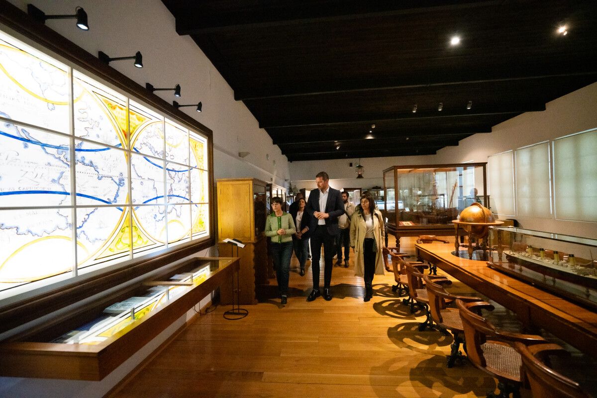 Visita do conselleiro de Cultura ao Museo Massó de Bueu