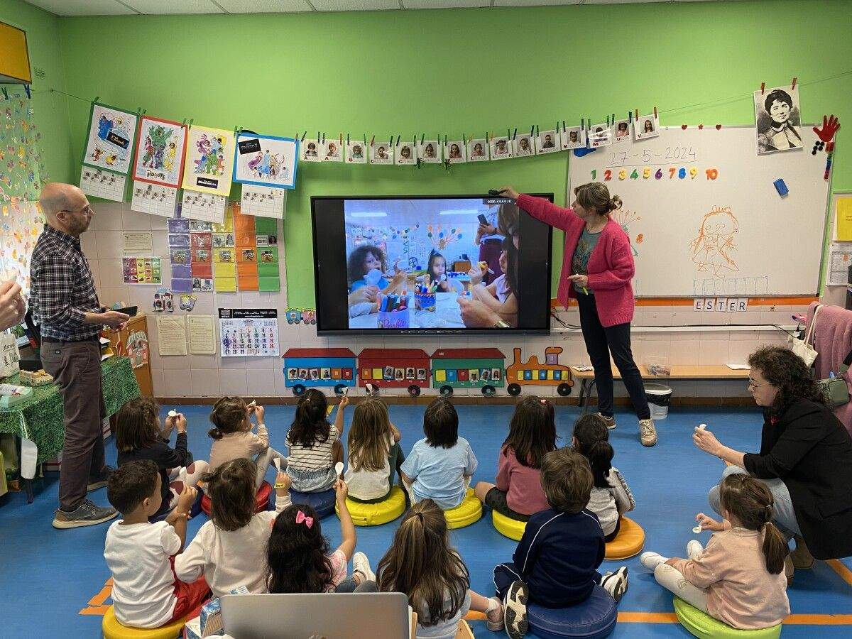 Actividade dentro da plataforma eTwinning no CEIP Vidal Portela