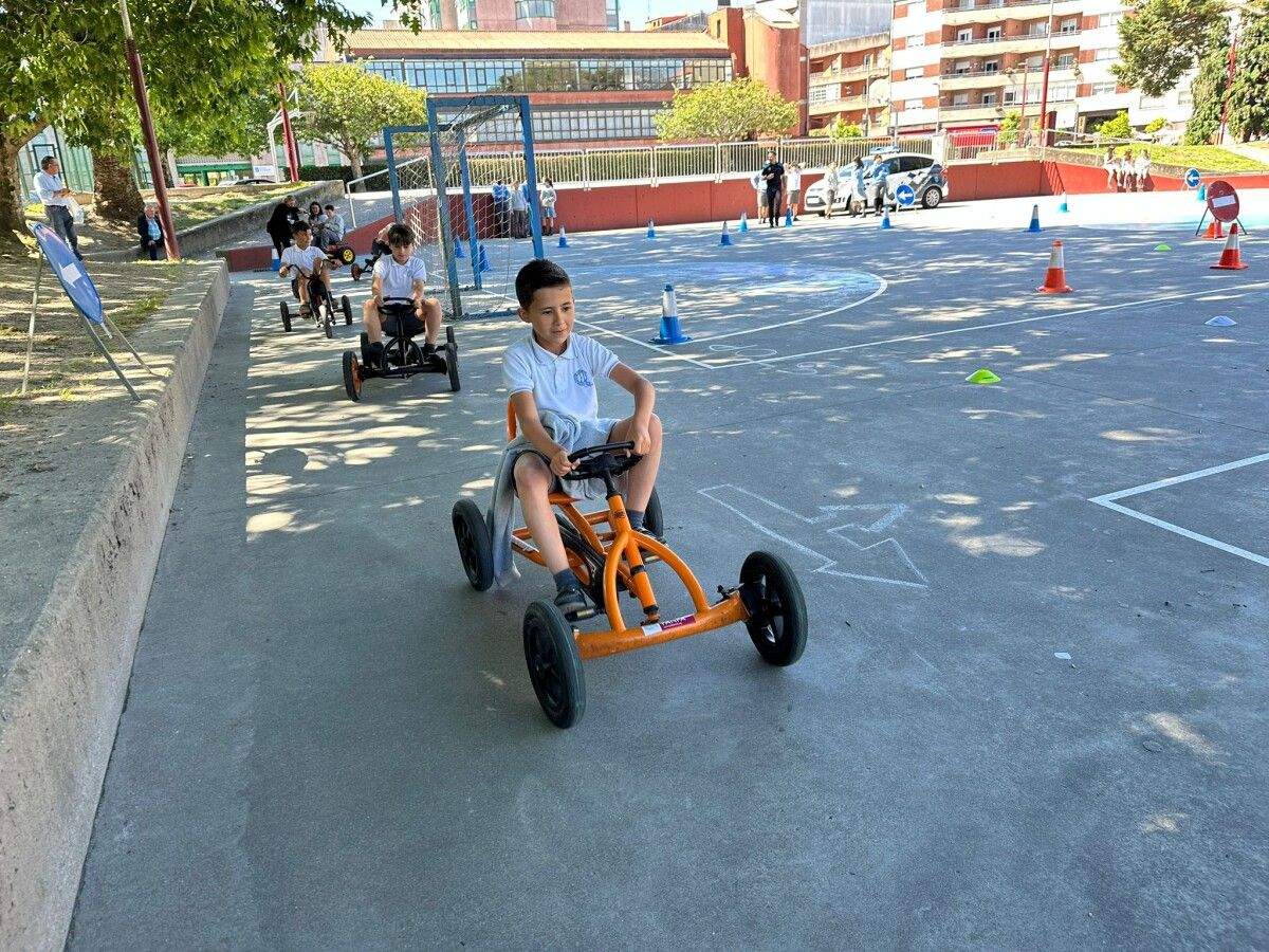 Leccións prácticas de educación viaria para os escolares de Marín